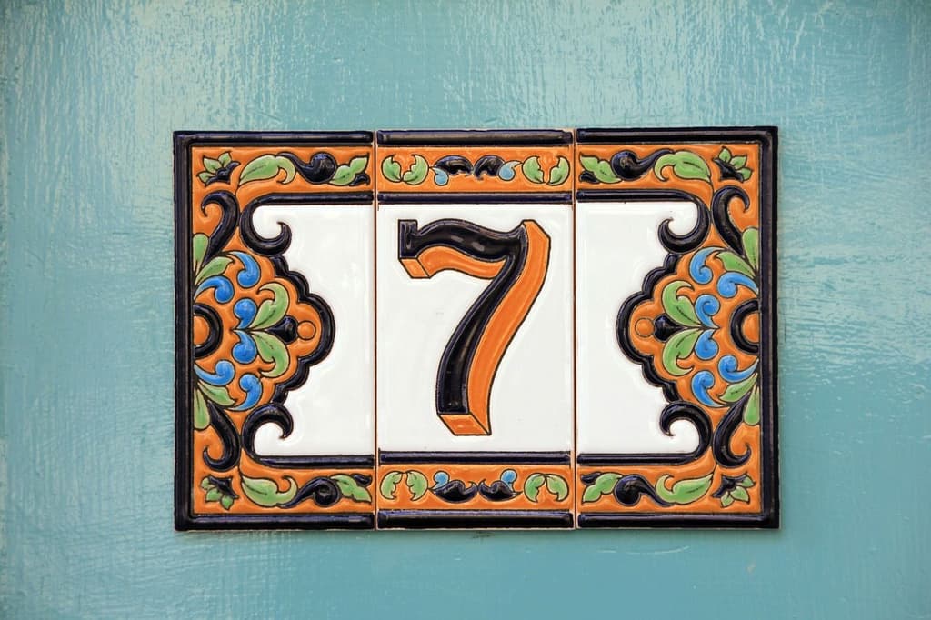 Number 7 in tiles